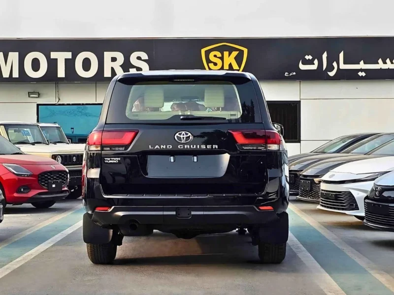 2024 Toyota Land Cruiser GX E1 3.3 Litre V6 Twin-Turbo Diesel Engine Black Beige SUV GCC