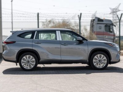 2025 Toyota Highlander Limited 2.5L 4-Cylinder Hybrid Engine Grey Beige SUV Automatic