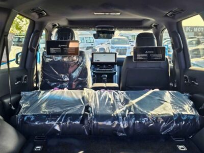 2026 Toyota Land Cruiser GXR 3.5L Twin Turbo V6 Petrol Engine White Black SUV GCC Specs