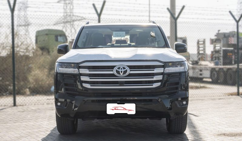 2026 Toyota Land Cruiser GXR 3.5-liter V6 Twin Turbo Petrol Engine Black Beige SUV GCC