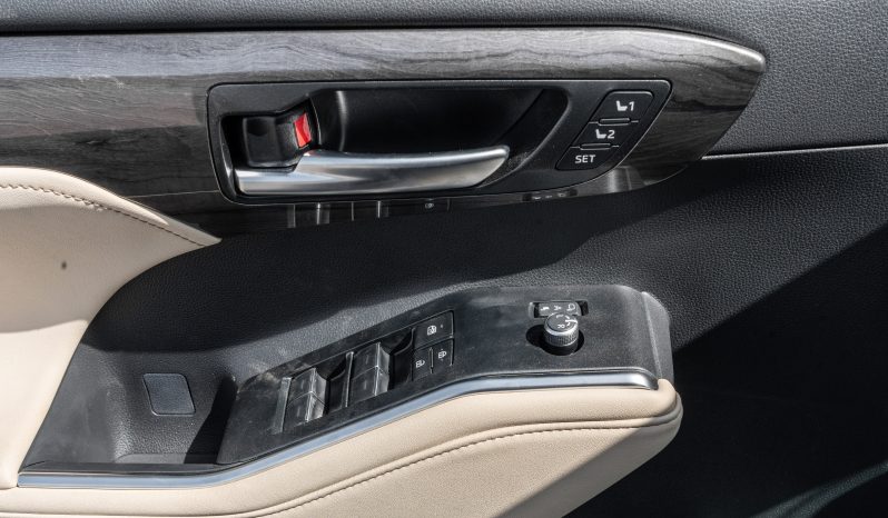 2025 Toyota Highlander Limited 2.5L 4-Cylinder Hybrid Engine Grey Beige SUV Automatic