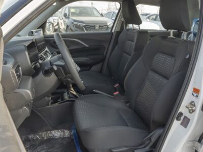 2026 Suzuki Swift GLX 1.2 Litres 3-cylinder Petrol Engine White Black Hatchback GCC Specs