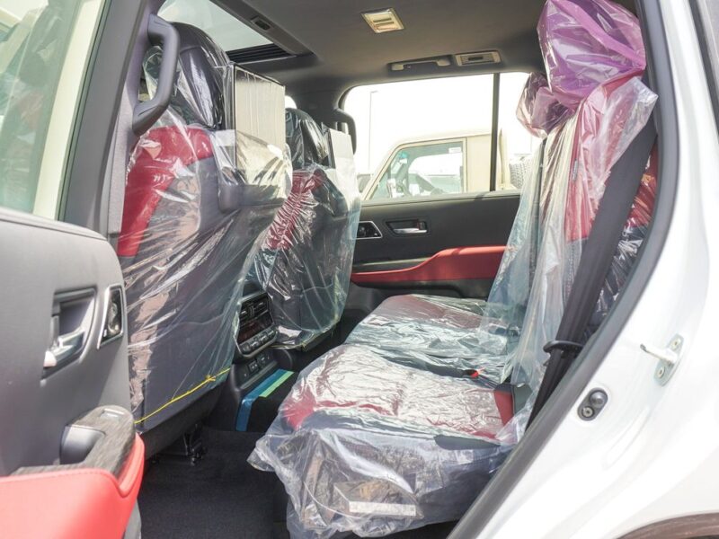 2025 Toyota Land Cruiser VXR Hybrid 3.5-liter V6 Twin-Turbocharged Engine White Red SUV GCC