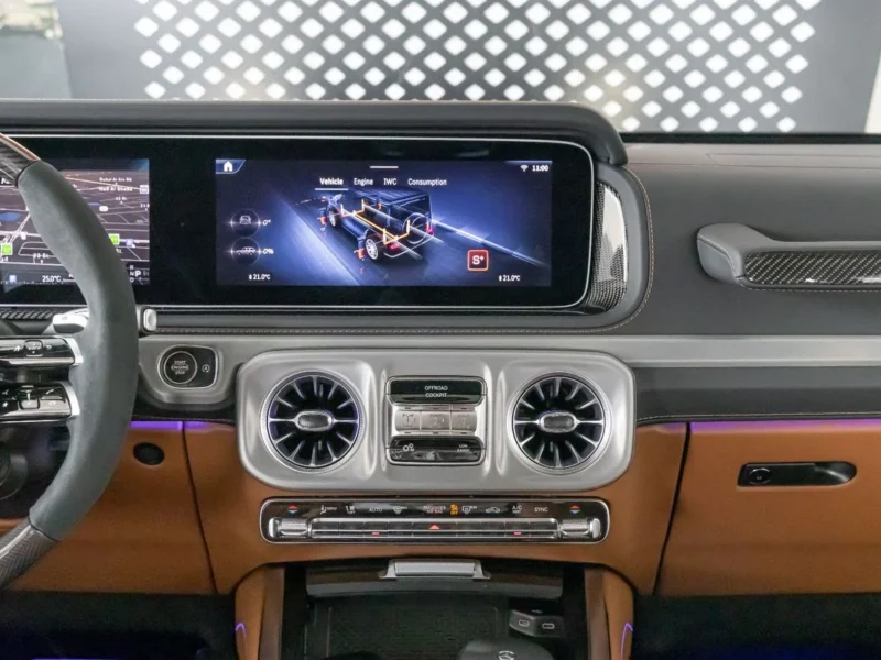 2026 Mercedes-Benz G 63 AMG 4.0L V8 Twin-Turbo Engine White Brown SUV Fully Carbon Fiber