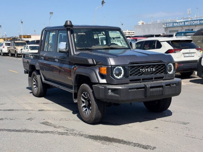 2026 Toyota Land Cruiser LC79 Double Cab 4.0-liter V6 Petrol Engine Grey Brown Pickup Truck