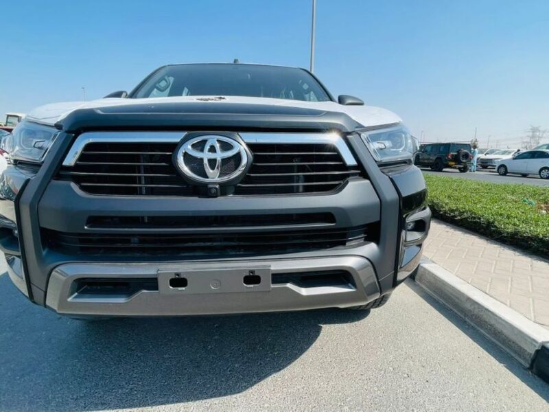 2025 Toyota Hilux Adventure 4.0 Litres V6 Petrol Engine Black Pickup Truck Automatic GCC