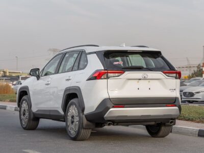 2025 Toyota RAV 4 Adventure 2.5 Litres 4-Cylinder Petrol Engine White Grey SUV GCC Specs