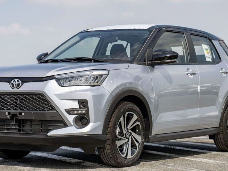 2023 Toyota Raize G 1.0L Turbo 3 Cylinder Petrol Engine Silver Black SUV GCC Automatic