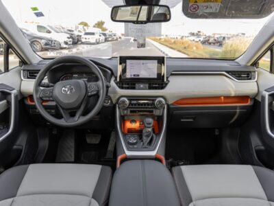 2025 Toyota RAV 4 Adventure 2.5 Litres 4-Cylinder Petrol Engine White Grey SUV GCC Specs