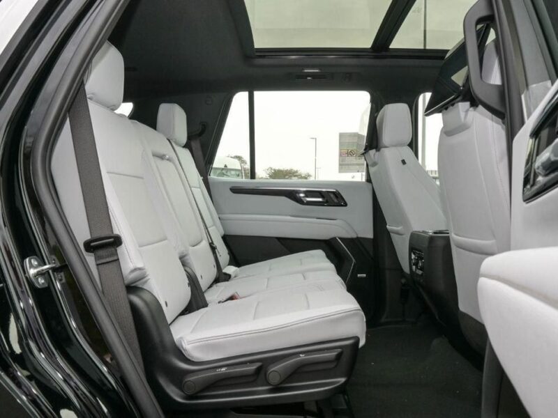 2025 CHEVROLET TAHOE Premier AWD 5.3 Litre V8 Petrol Engine Black White SUV GCC Specs