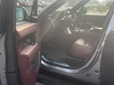 2022 Land Rover Range Rover HSE 3.0L turbocharged I6 Petrol Engine Grey Red SUV Automatic