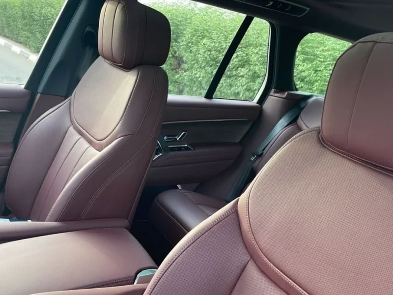 2022 Land Rover Range Rover HSE 3.0L turbocharged I6 Petrol Engine Grey Red SUV Automatic