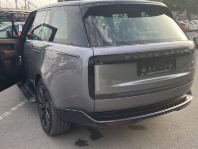 2022 Land Rover Range Rover HSE 3.0L turbocharged I6 Petrol Engine Grey Red SUV Automatic