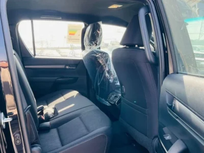 2025 Toyota Hilux Adventure 4.0 Litres V6 Petrol Engine Black Pickup Truck Automatic GCC