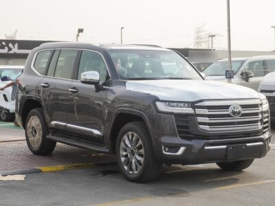 2025 Toyota Land Cruiser VXR 3.5-liter V6 Twin-Turbocharged Petrol Engine Grey Red SUV GCC