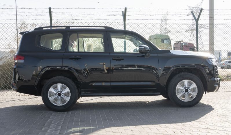 2026 Toyota Land Cruiser GXR 3.5-liter V6 Twin Turbo Petrol Engine Black Beige SUV GCC