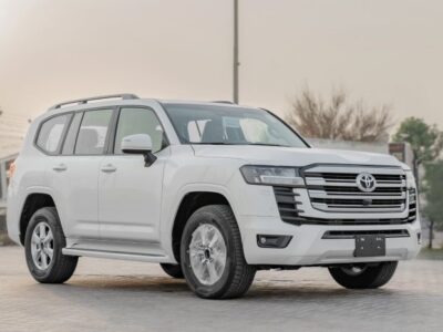 2026 Toyota Land Cruiser GXR 3.5-liter V6 Twin Turbo Petrol Engine White Beige SUV GCC