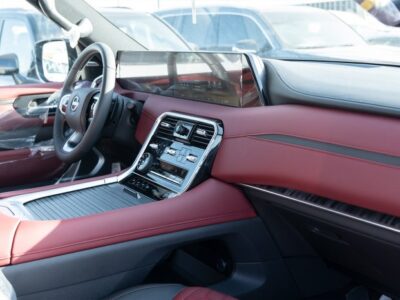 2026 Nissan Patrol SE Platinum 3.8 Litres V6 Petrol Engine Green Red SUV Automatic