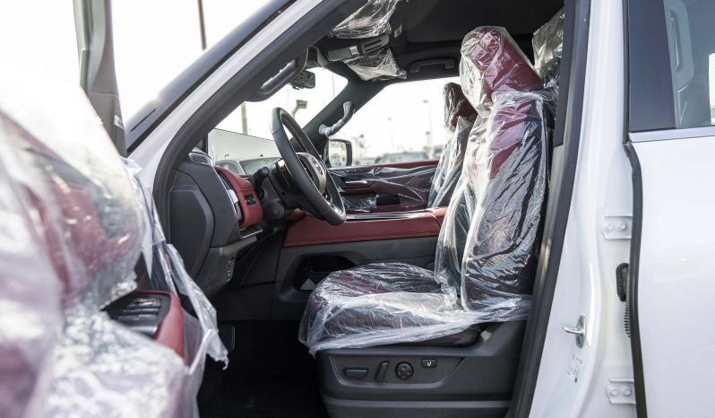 2026 Nissan Patrol SE Platinum 3.8 Litres V6 Petrol Engine White Red SUV Automatic