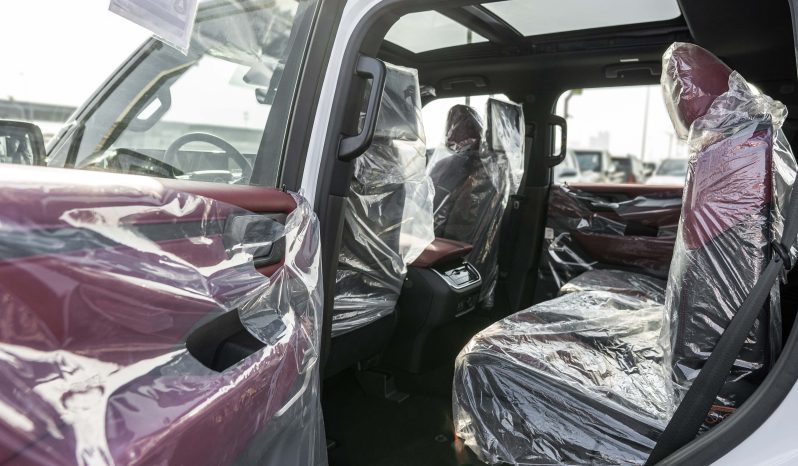 2026 Nissan Patrol SE Platinum 3.8 Litres V6 Petrol Engine White Red SUV Automatic