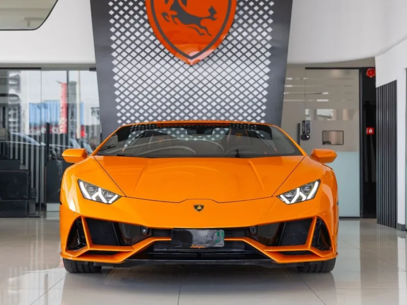2024 Lamborghini Huracán EVO Spyder 5.2L Naturally Aspirated V10 Orange Black Coupe
