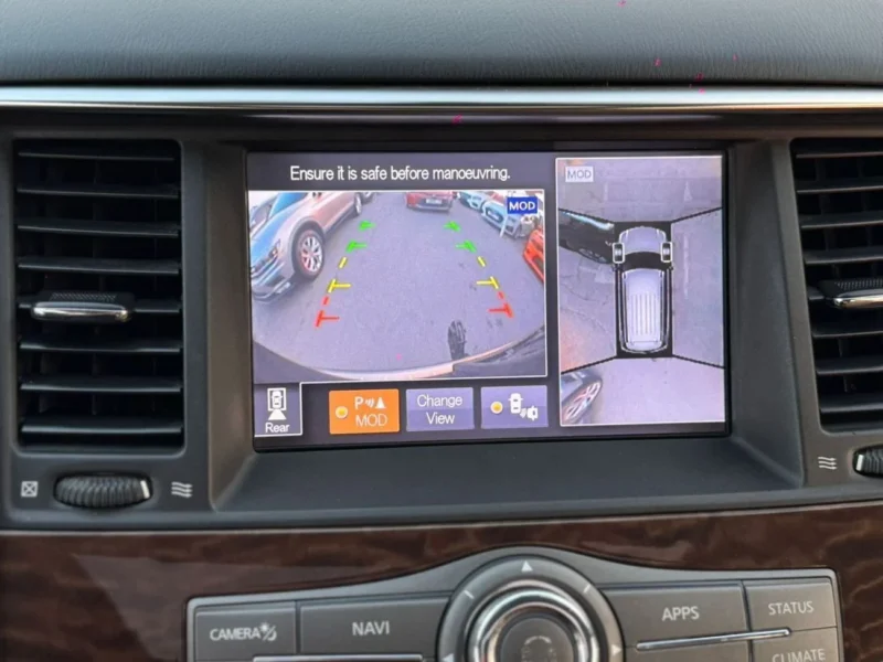 2018 Nissan Patrol LE Platinum 5.6-liter V8 Petrol Engine Black Tan SUV Automatic GCC Specs