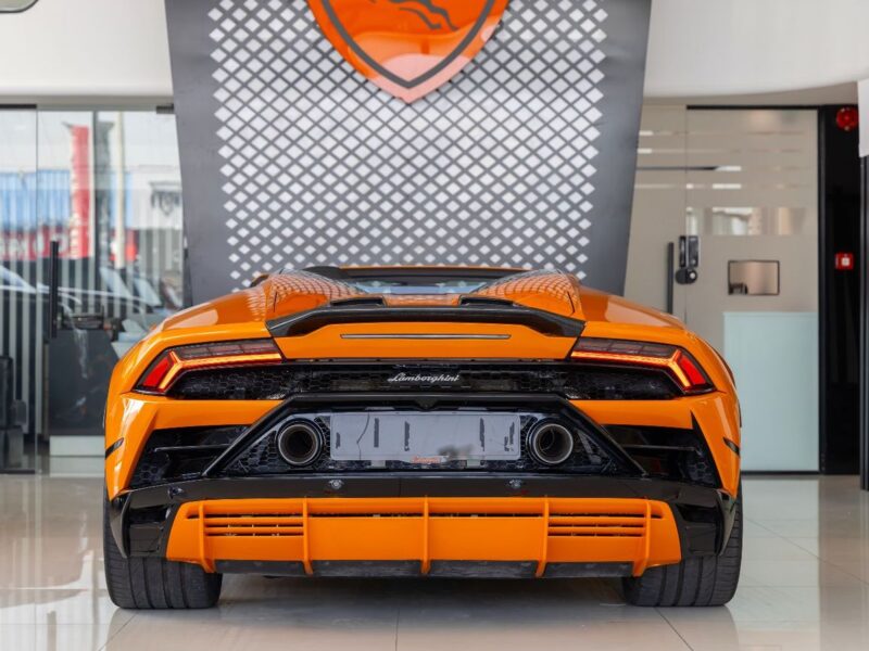 2024 Lamborghini Huracán EVO Spyder 5.2L Naturally Aspirated V10 Orange Black Coupe