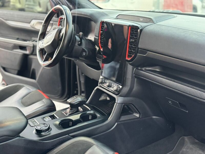 2023 Ford Ranger Raptor 3.0L Twin-Turbo Petrol V6 Engine Black Pickup Truck Automatic GCC
