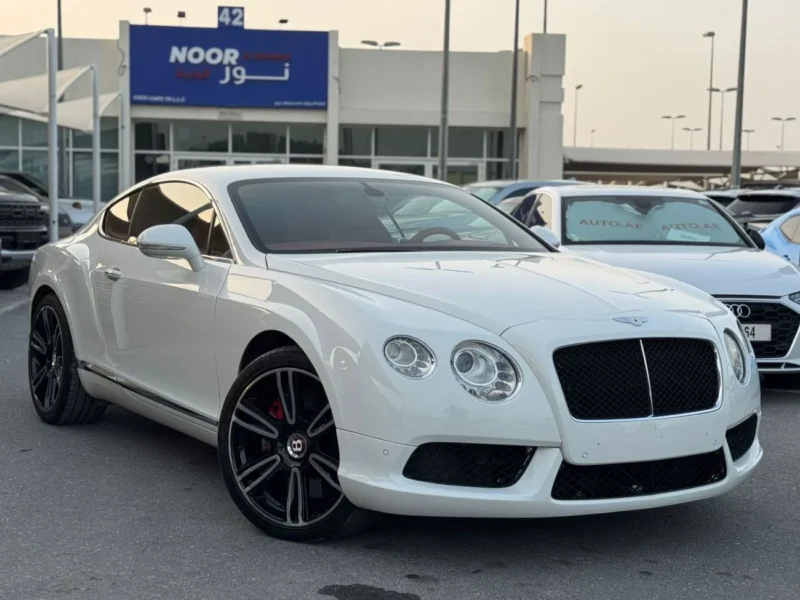 2013 Bentley Continental GT 4.0-litre twin-turbo V8 Petrol Engine White Red Sedan GCC Specs