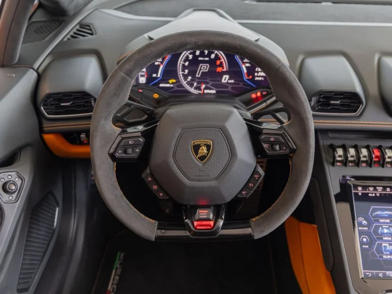 2024 Lamborghini Huracán EVO Spyder 5.2L Naturally Aspirated V10 Orange Black Coupe