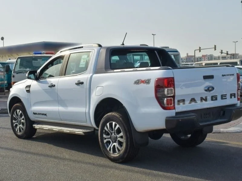 2022 Ford Ranger Wildtrak 3.2-liter 5-cylinder Turbo Diesel White Black Pickup Truck Automatic