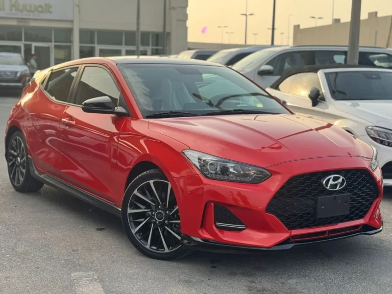 2019 Hyundai Veloster 1.6-liter turbocharged 4-cylinder Petrol Engine Red Black Hatchback