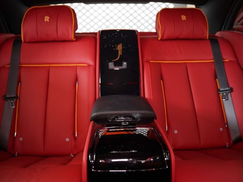 2023 Rolls-Royce Phantom La Gondola 1 of 1 6.75-litre Twin-Turbo V12 Black Red Sedan