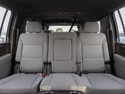 2025 Chevrolet Suburban LS 5.3L EcoTec3 V8 Petrol Engine Black Beige SUV GCC Specs