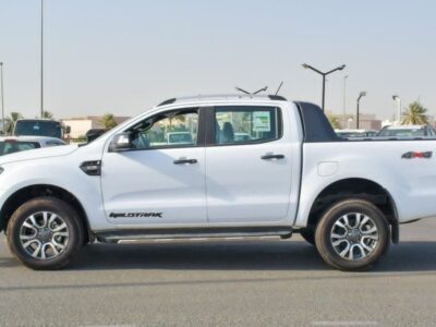 2022 Ford Ranger Wildtrak 3.2-liter 5-cylinder Turbo Diesel White Black Pickup Truck Automatic