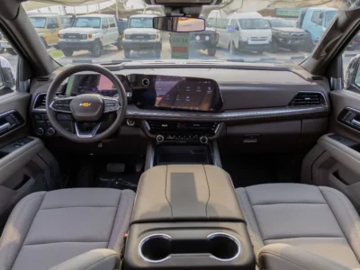 2025 Chevrolet Suburban LS 5.3L EcoTec3 V8 Petrol Engine Black Beige SUV GCC Specs