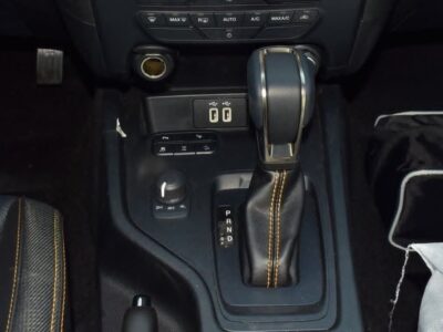 2022 Ford Ranger Wildtrak 3.2-liter 5-cylinder Turbo Diesel White Black Pickup Truck Automatic