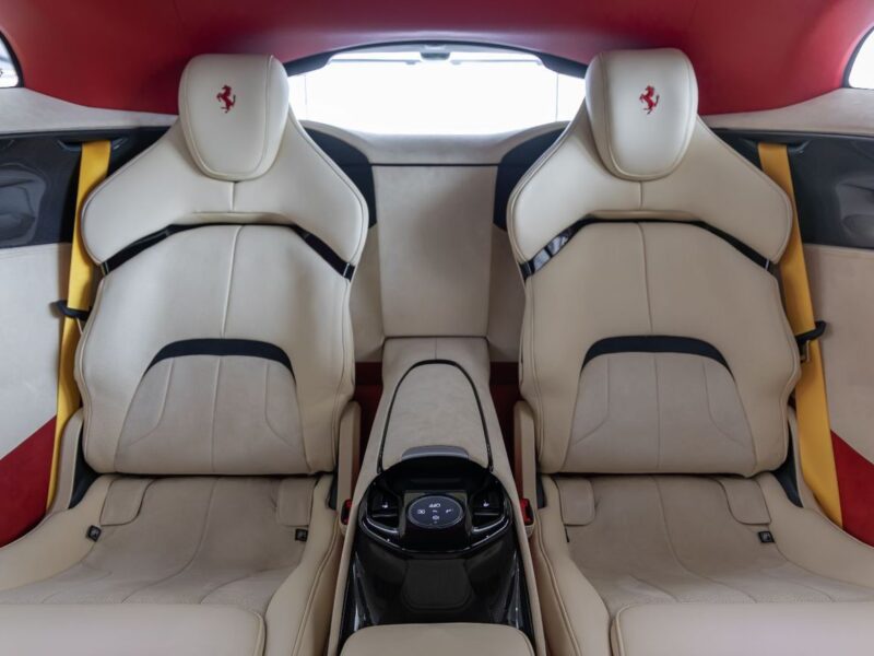 2025 Ferrari Purosangue 6.5L V12 Yellow White SUV FULL CARBON INTERIOR FULLY LOADED