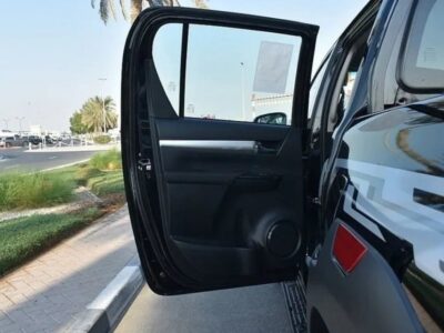 2025 Toyota Hilux SR5 4.0 Litres V6 Petrol Engine Black Pickup Truck Automatic 4WD