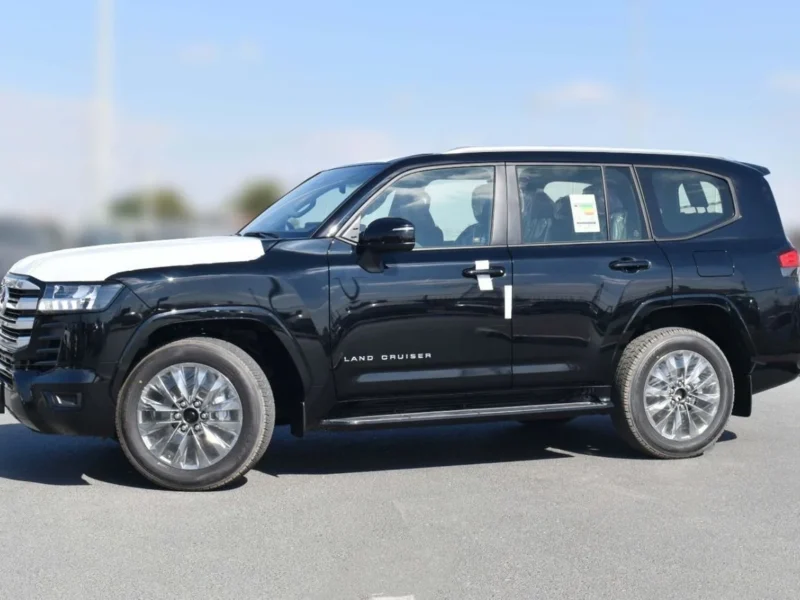 2025 Toyota Land Cruiser GXR 3.3 Liters V6 Twin Turbo Diesel Black SUV GCC Specs