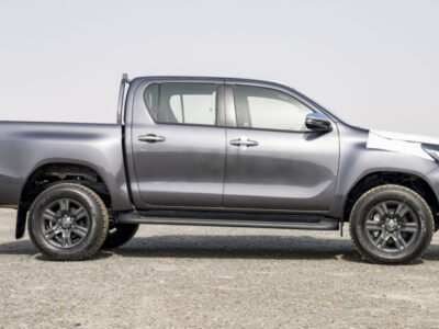 2025 Toyota Hilux DC 2.4L 4-Cylinder Turbocharged Diesel Engine Grey Black Pickup