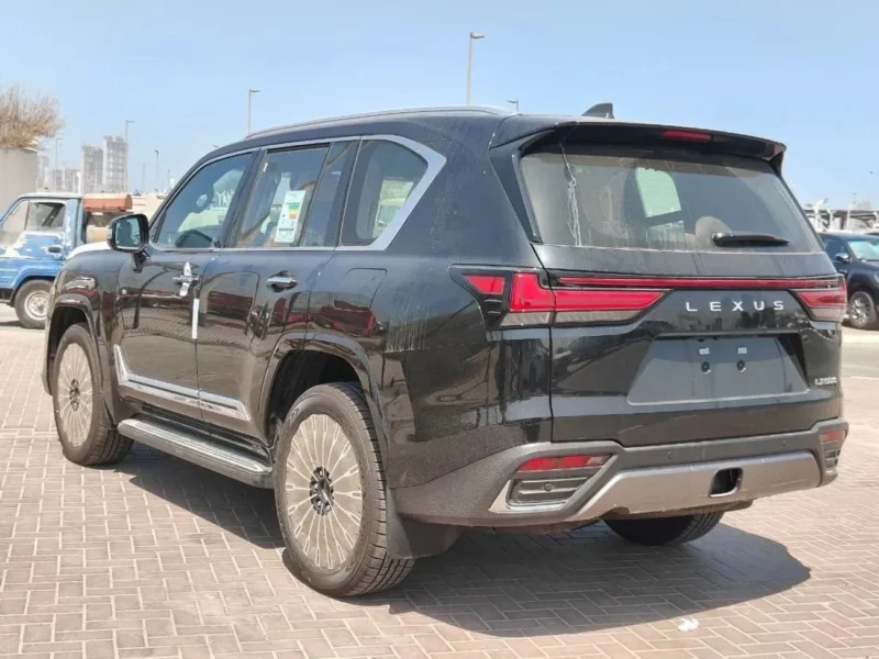 2025 Lexus LX600 VIP 3.5-liter twin-turbo V6 Petrol Engine Black Tan SUV Automatic GCC Specs