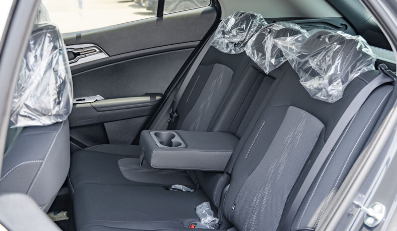 2025 Kia Sportage 1.6L Turbocharged Inline-4 GDI Engine Grey Black SUV Full Option