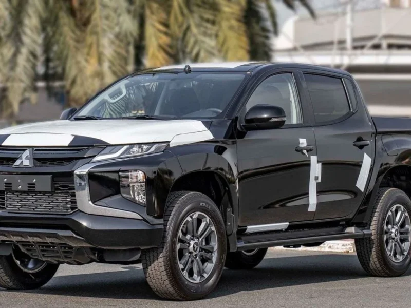 2023 Mitsubishi L200 Sportero 2.4-liter 4-cylinder Turbo Diesel Engine Black Pickup Truck