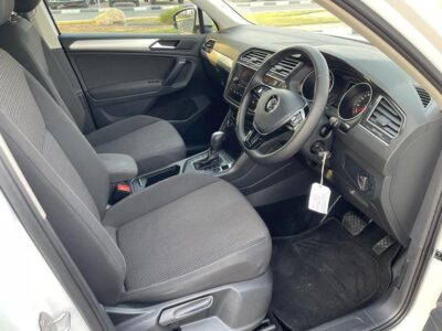 2020 Volkswagen Tiguan 5N 110 TSI Trendline 1.4L 4 Cylinders Engine White Grey SUV