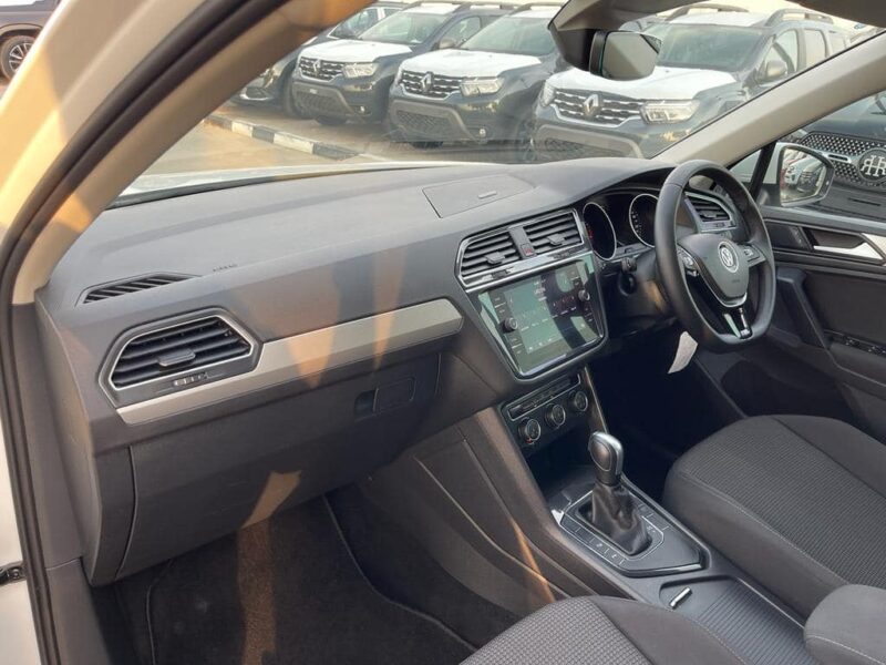 2020 Volkswagen Tiguan 5N 110 TSI Trendline 1.4L 4 Cylinders Engine White Grey SUV