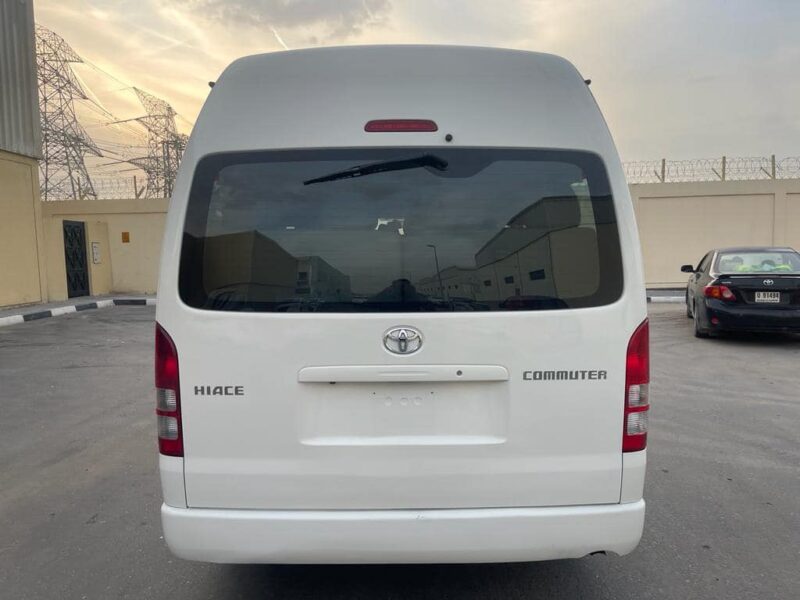 2017 Toyota Hiace Commuter SLWB 3.0 Litres 4 Cylinder Diesel Engine White Grey Van