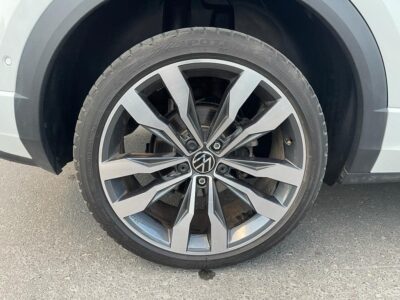 2022 Volkswagen T-Roc 110 TSI Style 1.4L 4 Cylinders Turbo Petrol White Grey SUV