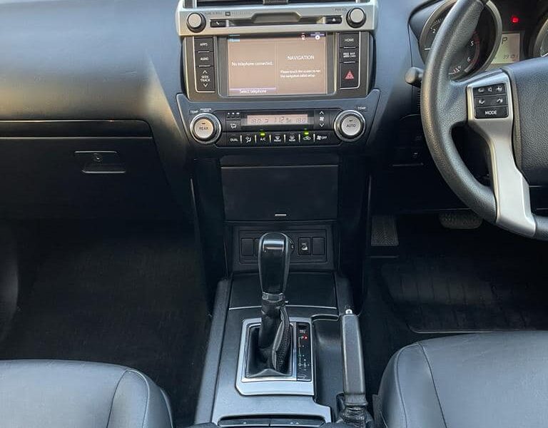 2017 Toyota Land Cruiser Prado Altitude 2.8L 4 Cylinder Turbo Diesel White Grey SUV