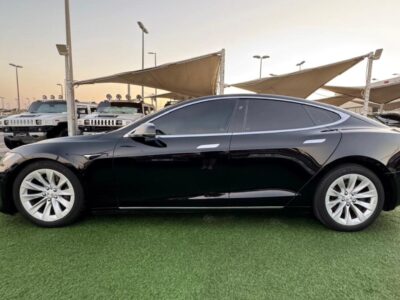 2017 Tesla Model S Electric Vehicle Black White Sedan AWD Automatic